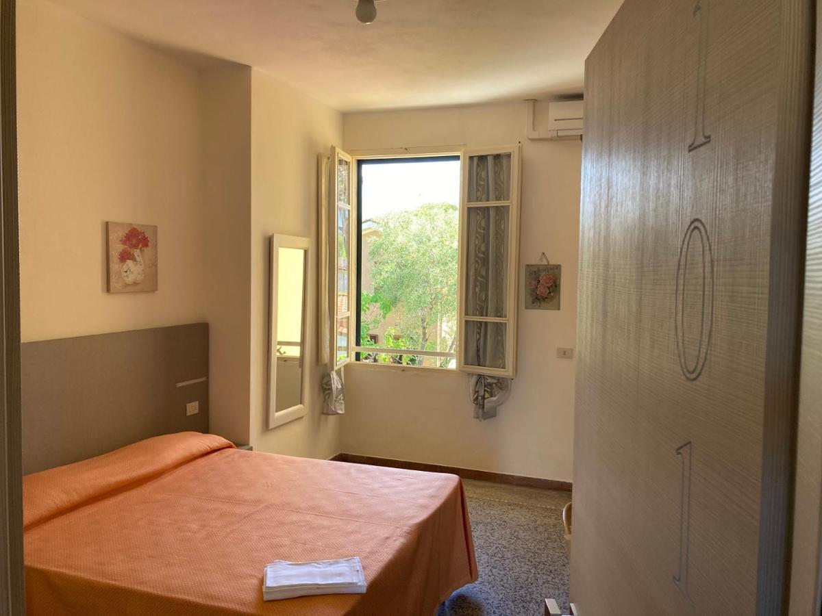 Hotel Verdesolemare Marina di Pietrasanta Dış mekan fotoğraf