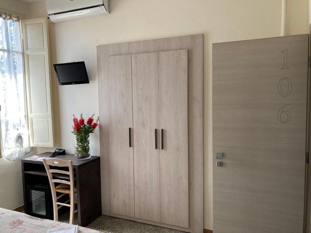 Hotel Verdesolemare Marina di Pietrasanta Dış mekan fotoğraf