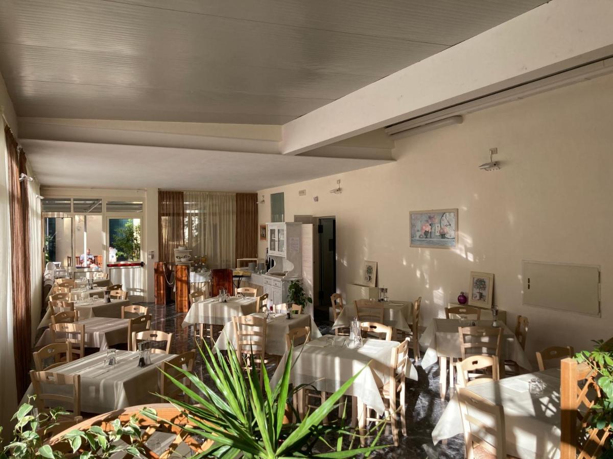 Hotel Verdesolemare Marina di Pietrasanta Dış mekan fotoğraf