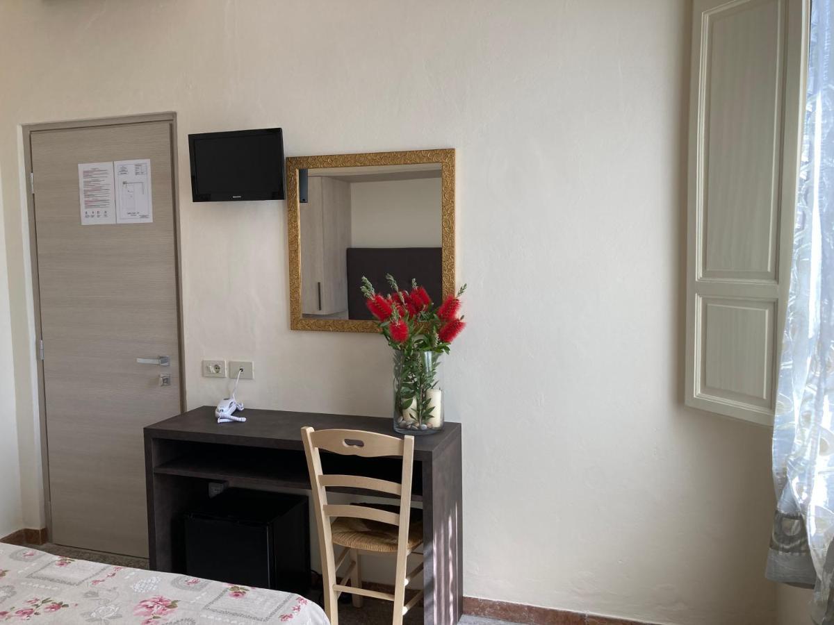 Hotel Verdesolemare Marina di Pietrasanta Dış mekan fotoğraf