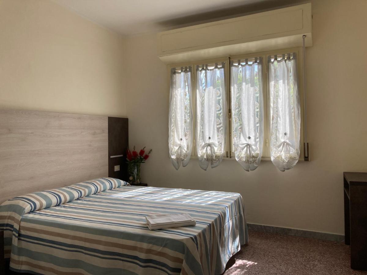 Hotel Verdesolemare Marina di Pietrasanta Dış mekan fotoğraf