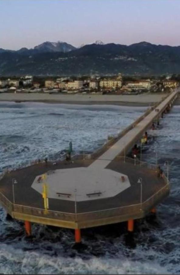 Hotel Verdesolemare Marina di Pietrasanta Dış mekan fotoğraf