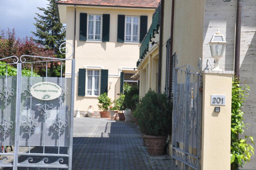 Hotel Verdesolemare Marina di Pietrasanta Dış mekan fotoğraf
