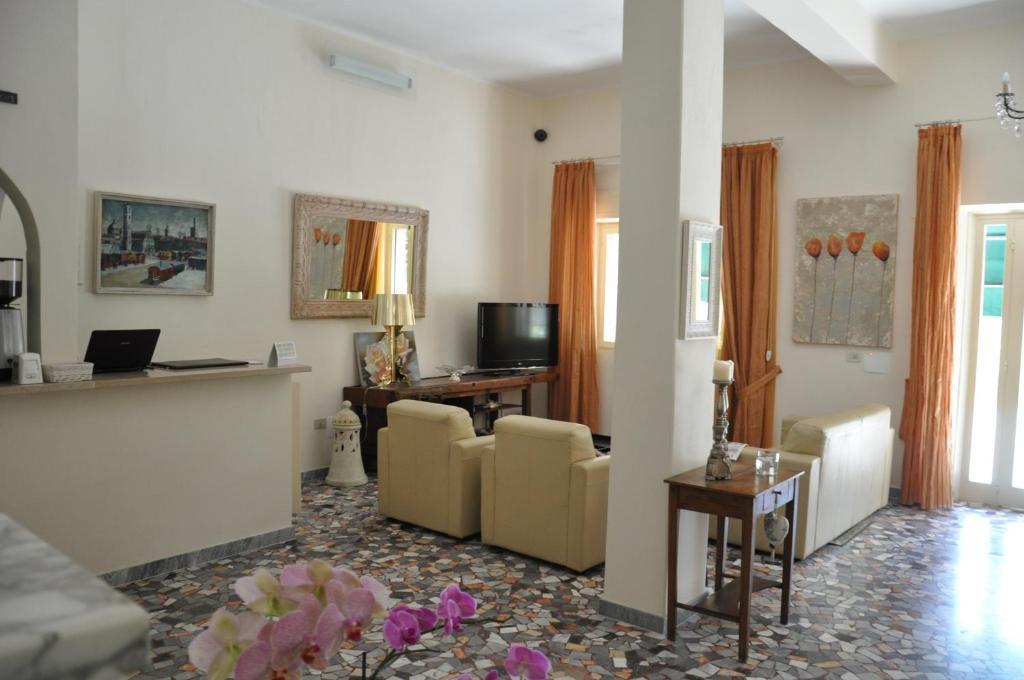 Hotel Verdesolemare Marina di Pietrasanta Dış mekan fotoğraf